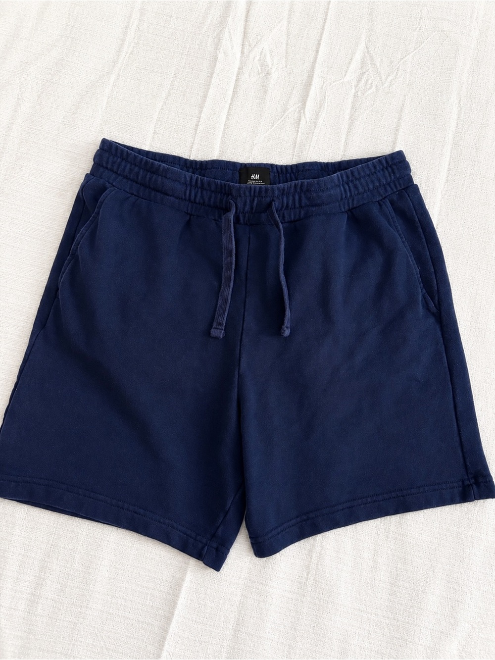 H&M Regular Fit Navy Sweat Shorts Men’s Size Medium Drawstring Pockets